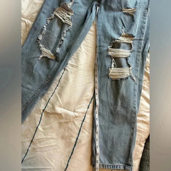 Aeropostale Slim & Thick Curvy Mom Jean - Picture 5 of 6